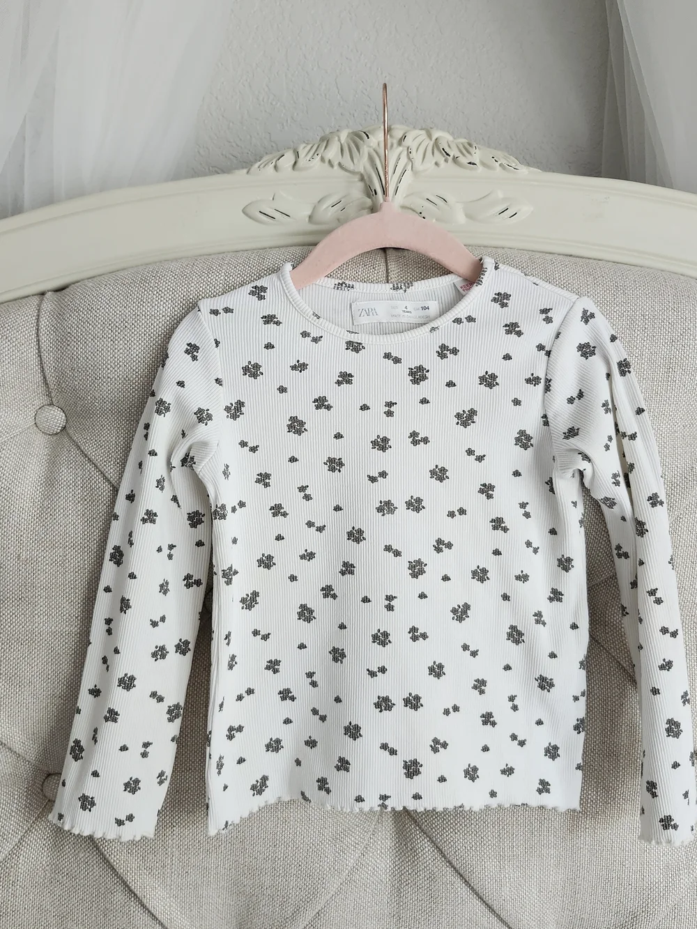 Zara Kids Cream Long-Sleeve Ribbed Top with Black Floral Print